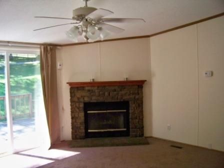 399 Lee Village, Harriman, TN 37748