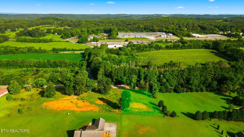 4 Highway 39, Athens, TN 37303