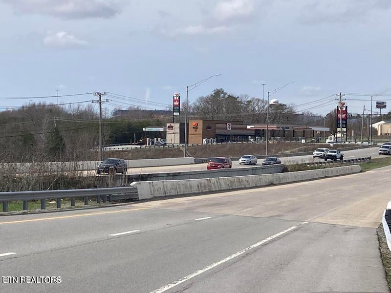 4.8 AC N Main St, Crossville, TN 38555
