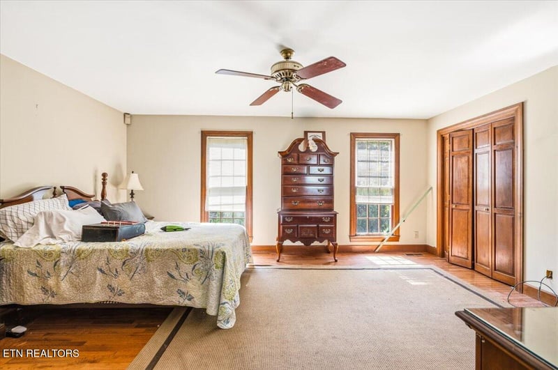 400 Imperial Heights Dr, Lafollette, TN 37766
