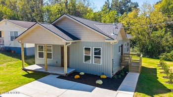 400 Plaza St, Knoxville, TN 37920