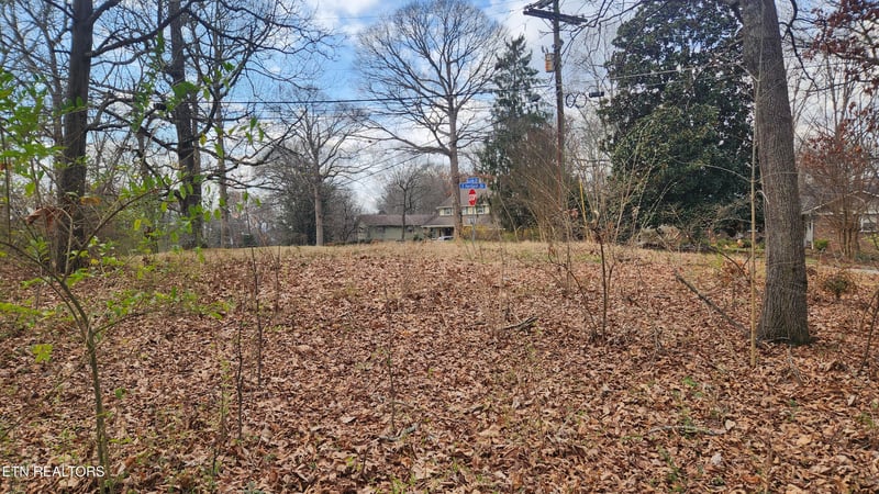 400 Russfield Dr, Knoxville, TN 37934