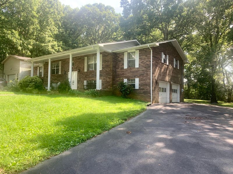 400 Stallcup Rd, Philadelphia, TN 37846