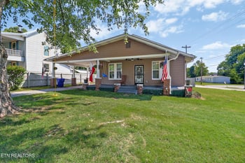 400 W Rockwood St, Rockwood, TN 37854