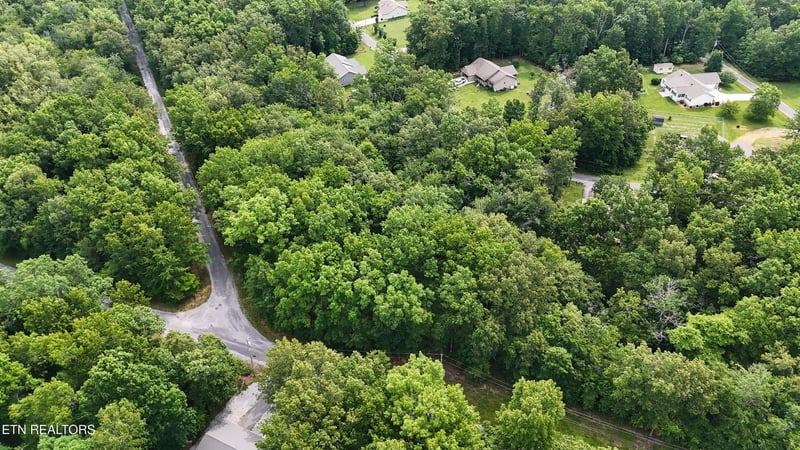 40024004 Desoto Dr, Crossville, TN 38572