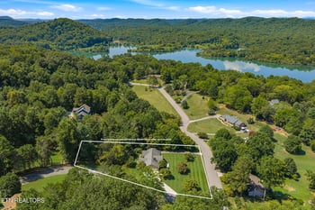 4005 Sunnyslope Dr, Knoxville, TN 37931