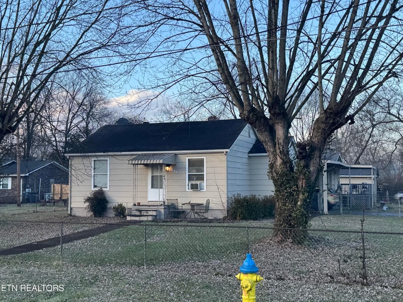 401 Clifton Rd, Knoxville, TN 37921