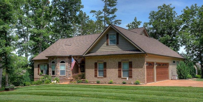 401 Seminole Pl, Loudon, TN 37774