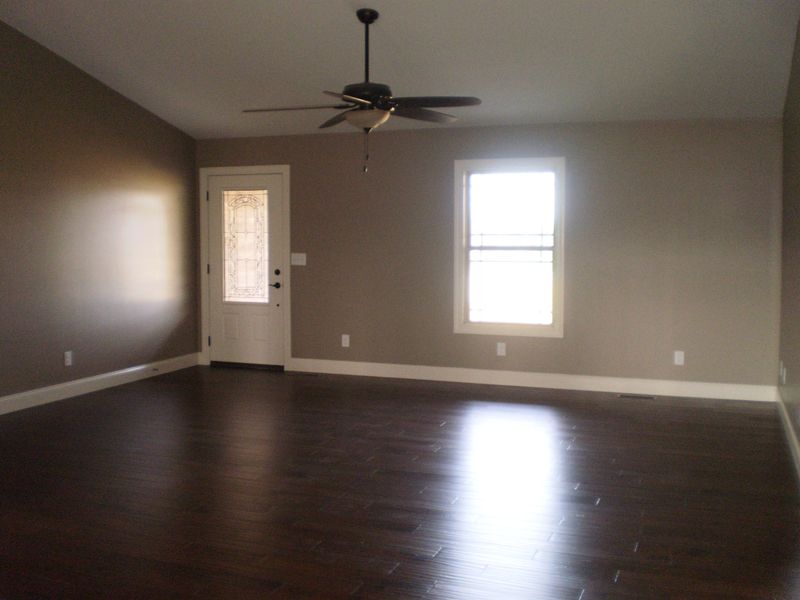 4015 Tabor Loop, Crossville, TN 38571