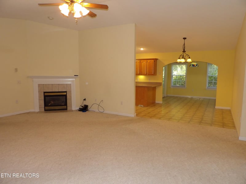 4017 Sioux Rd, Crossville, TN 38572