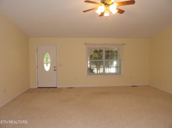4017 Sioux Rd, Crossville, TN 38572
