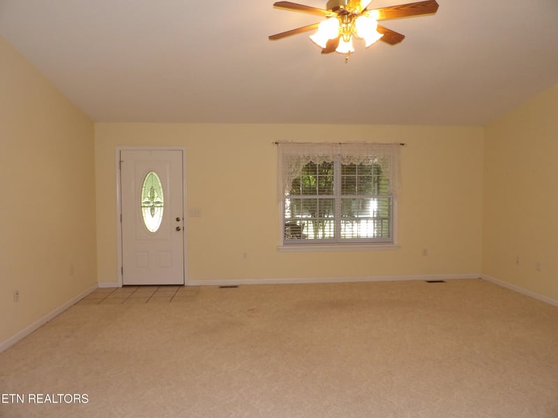 4017 Sioux Rd, Crossville, TN 38572