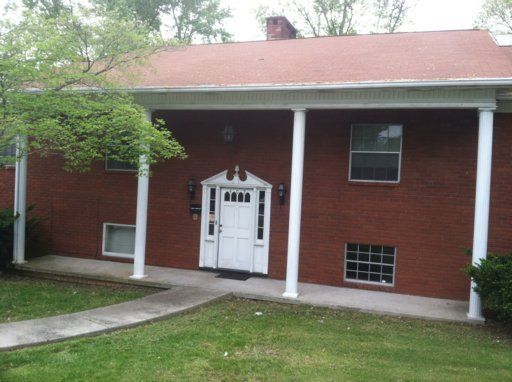 402 A St, Lenoir City, TN 37771