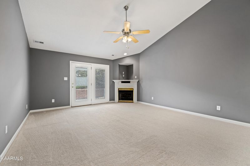 402 Althrope Way, Knoxville, TN 37923