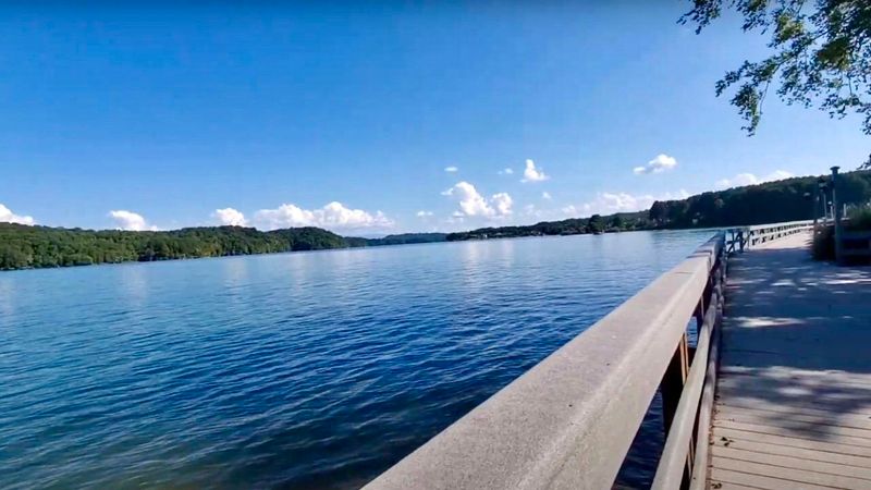 402 Igoti Ln, Loudon, TN 37774