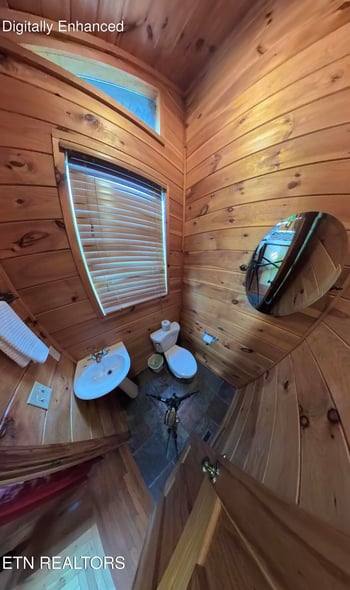 402 Laurel Ave, Gatlinburg, TN 37738