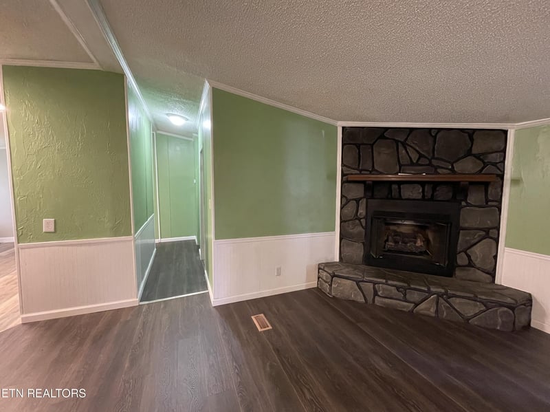402 Long St, Englewood, TN 37329