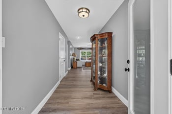 4020 Fox Hills Dr, Louisville, TN 37777