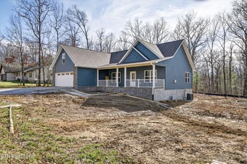 4021 Squavto Ln, Crossville, TN 38572