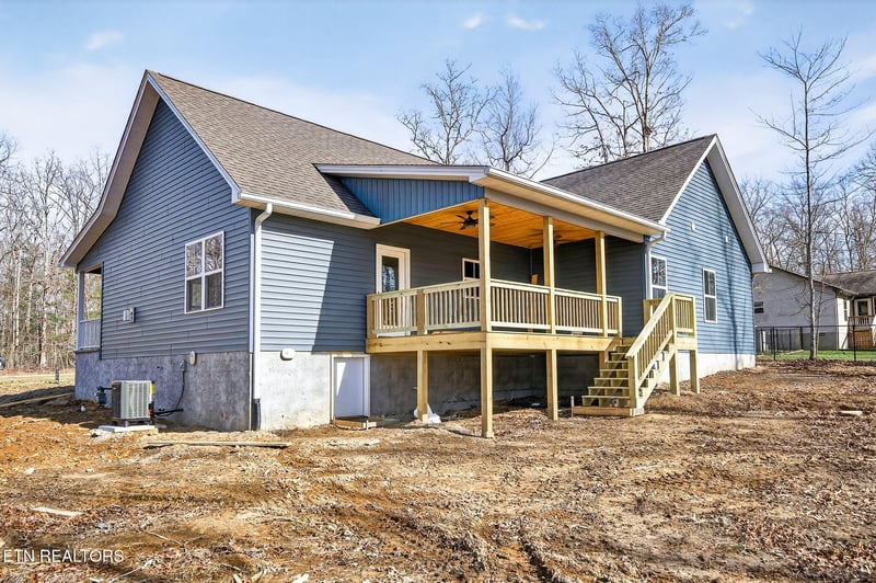 4021 Squavto Ln, Crossville, TN 38572
