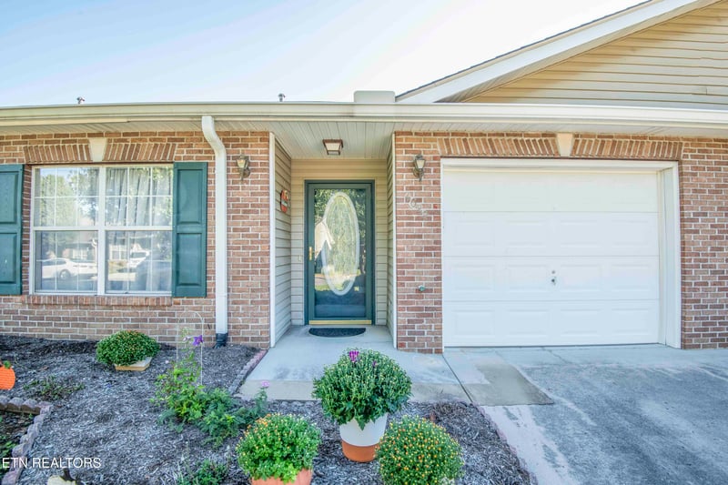 4022 Darwin Way, Knoxville, TN 37918