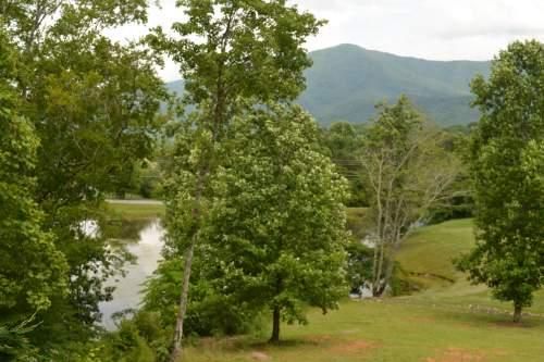 4024 Indian Springs Rd, Sevierville, TN 37862