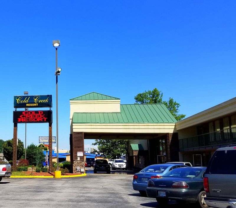4025 Parkway #135, Pigeon Forge, TN 37863