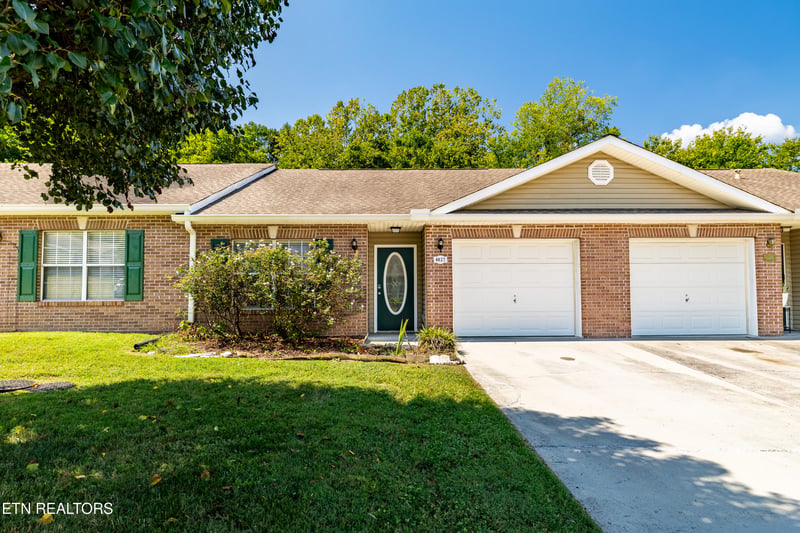 4027 Darwin Way, Knoxville, TN 37918