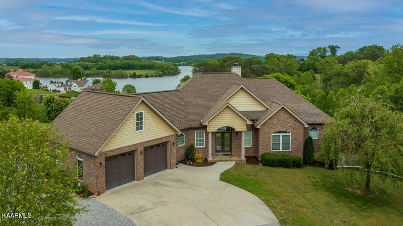 4027 Tidewater Rd, Louisville, TN 37777