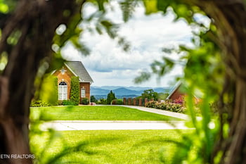 4028 Eagles View Ct, Morristown, TN 37813