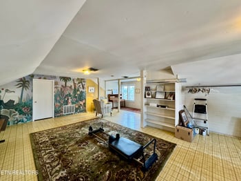403 Church St, Sweetwater, TN 37874