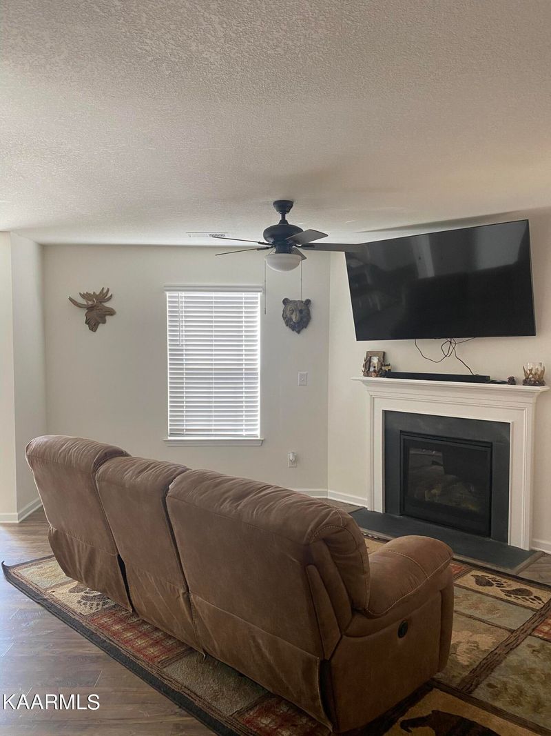 403 Cottage Pl, Kingston, TN 37763