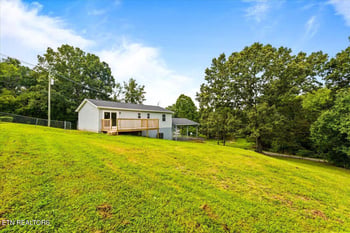 403 Foley Hill Rd, Clinton, TN 37716
