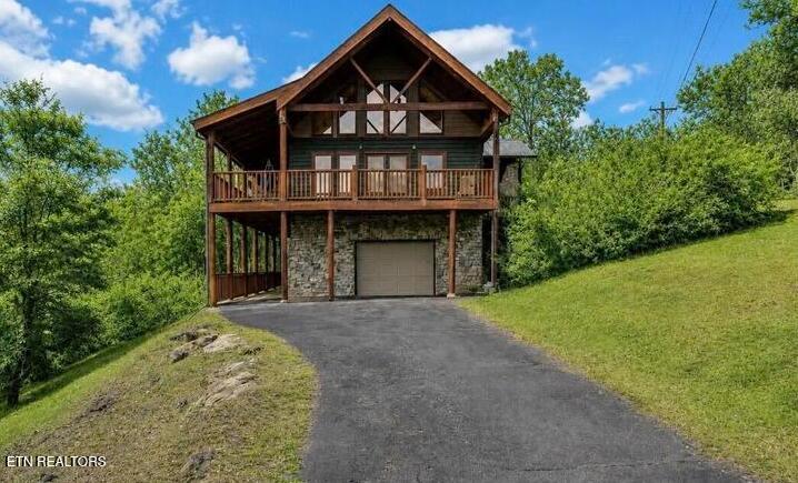 403 Happy Hollow Ln, Sevierville, TN 37876