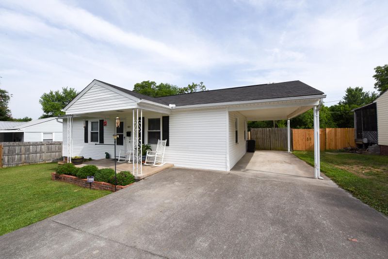 403 Main Rd, Maryville, TN 37804