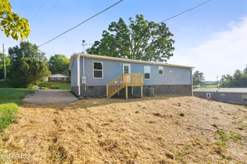 403 Mason Ln, Loudon, TN 37774