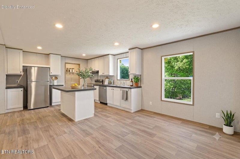 403 Mason Ln, Loudon, TN 37774