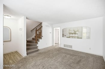 4031 NW Heather Court Ave Ct, Knoxville, TN 37919