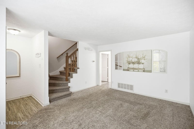 4031 NW Heather Court Ave Ct, Knoxville, TN 37919