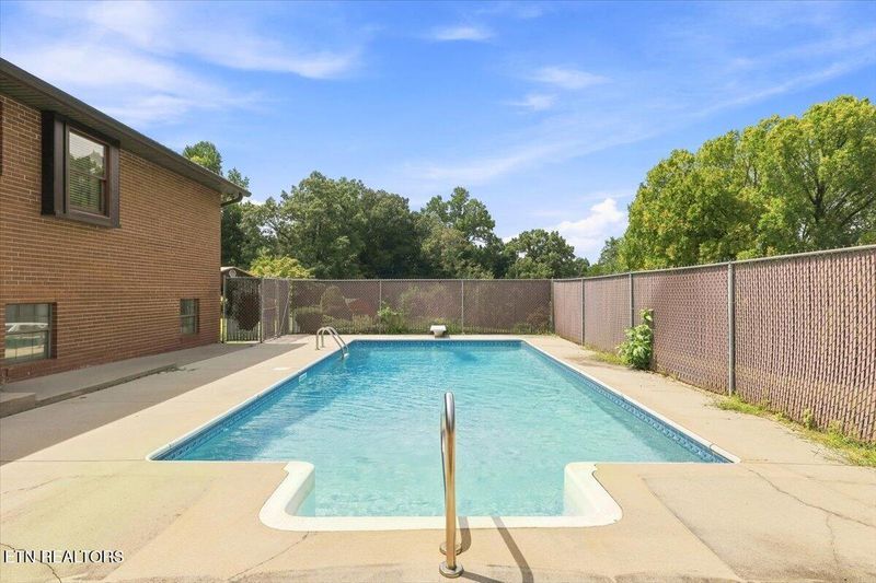 4031 Peace Dr, Morristown, TN 37814