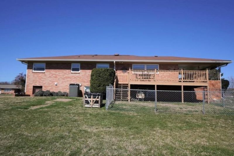 4033 Terri St, Morristown, TN 37814