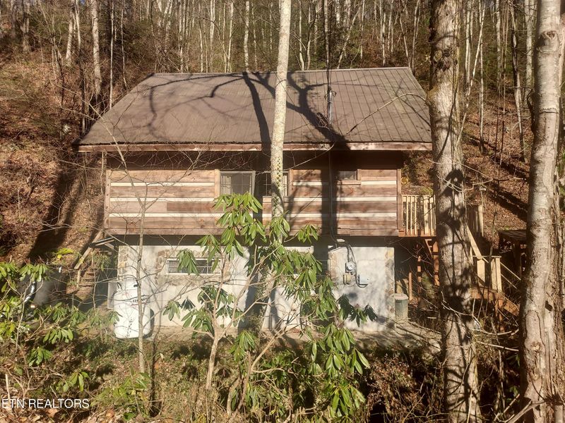 4038 Wildcat Rd, Sevierville, TN 37862