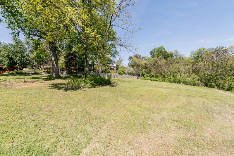 404 Cutlass Rd, Knoxville, TN 37934