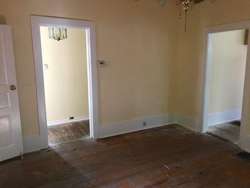 404 E Caldwell Ave, Knoxville, TN 37917