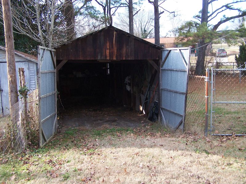 404 Ward Ave, Loudon, TN 37774