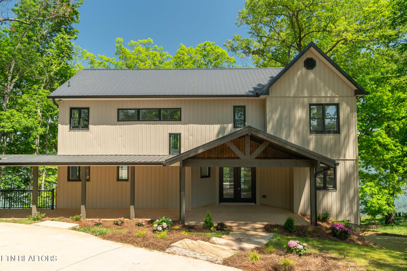 4042 Riverpoint Way, Louisville, TN 37777