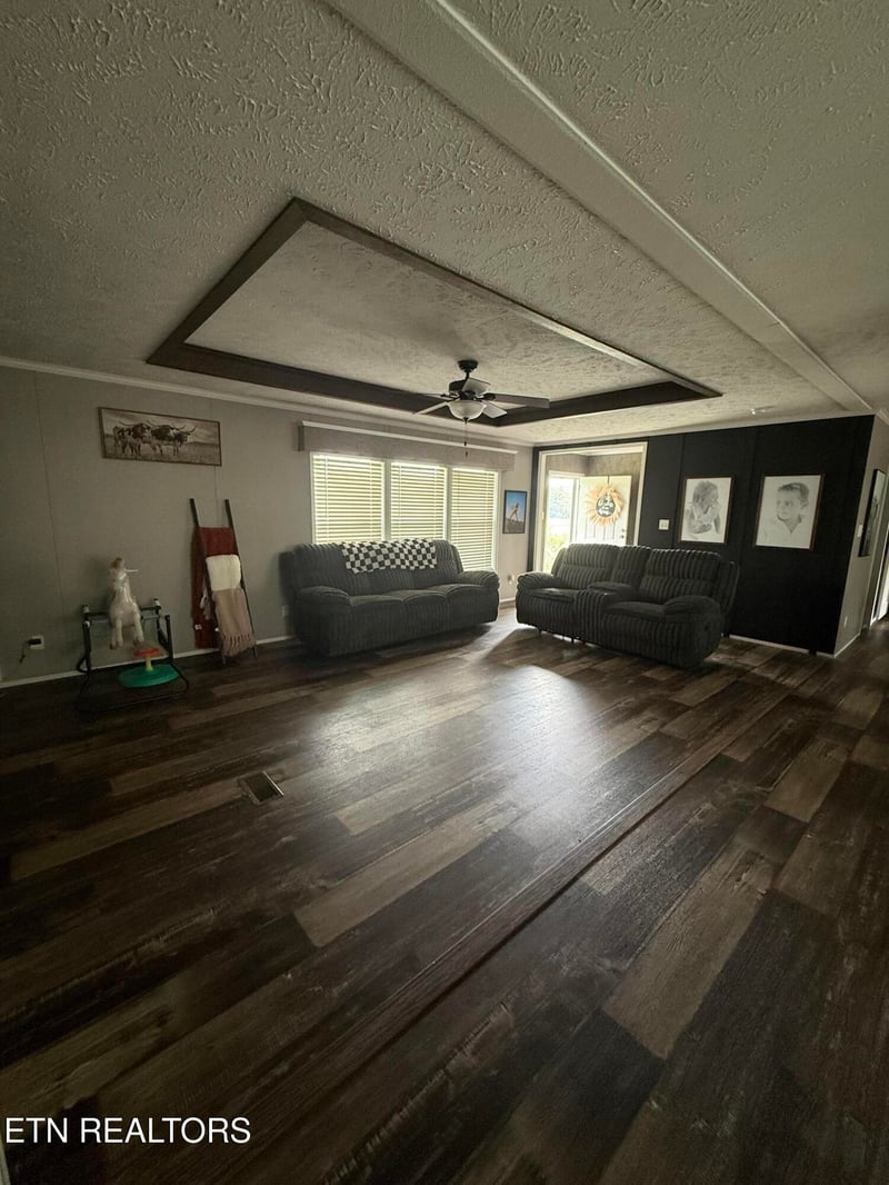 4048 Indian Ridge Rd, Blaine, TN 37709