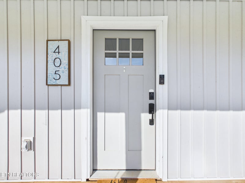 405 County Road 439, Athens, TN 37303