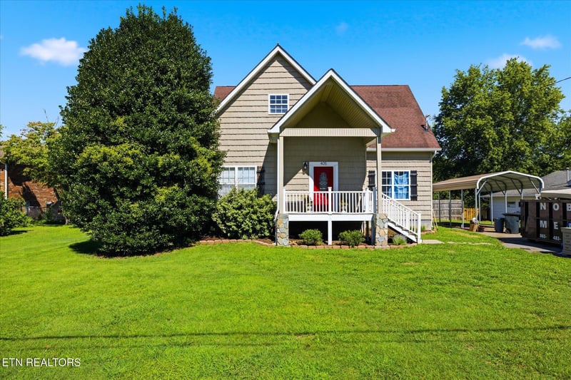 405 Douglas Ln, Clinton, TN 37716