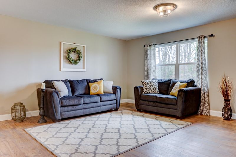 405 Henry Haynes Rd, Knoxville, TN 37920